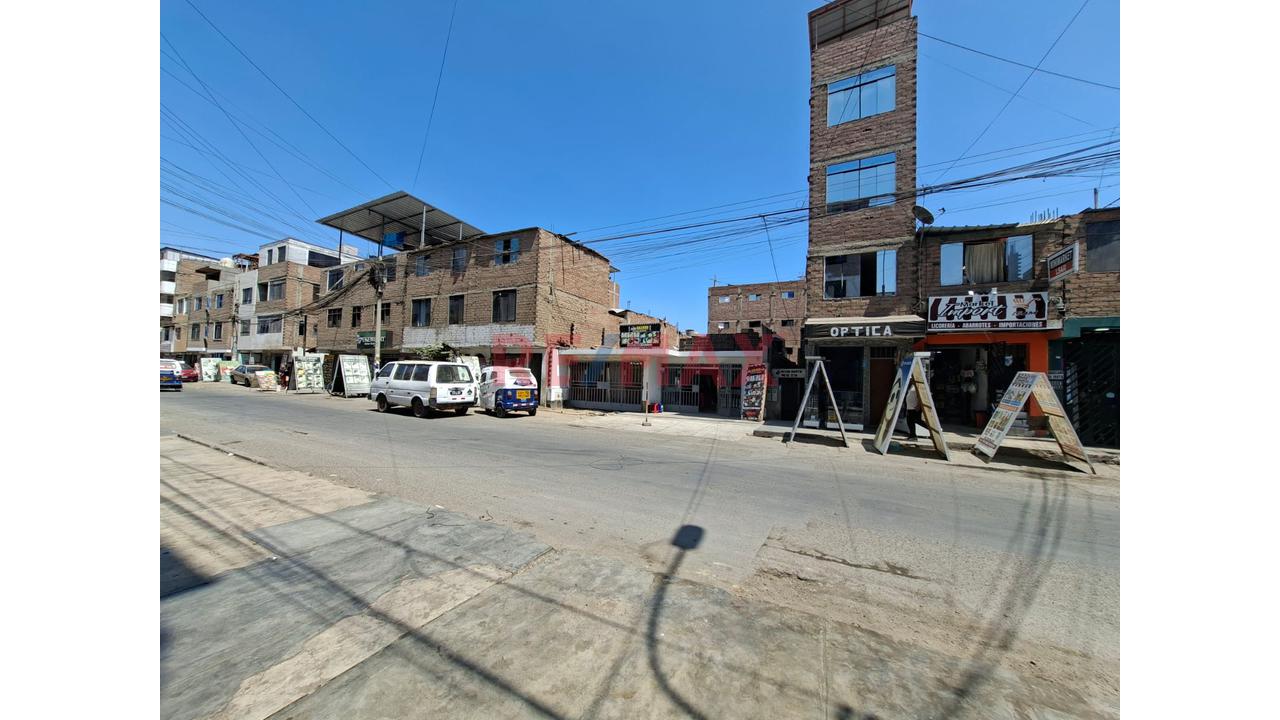 Local Comercial En Alquiler - Será Adaptado De Acuerdo A Tu Negocio - 13