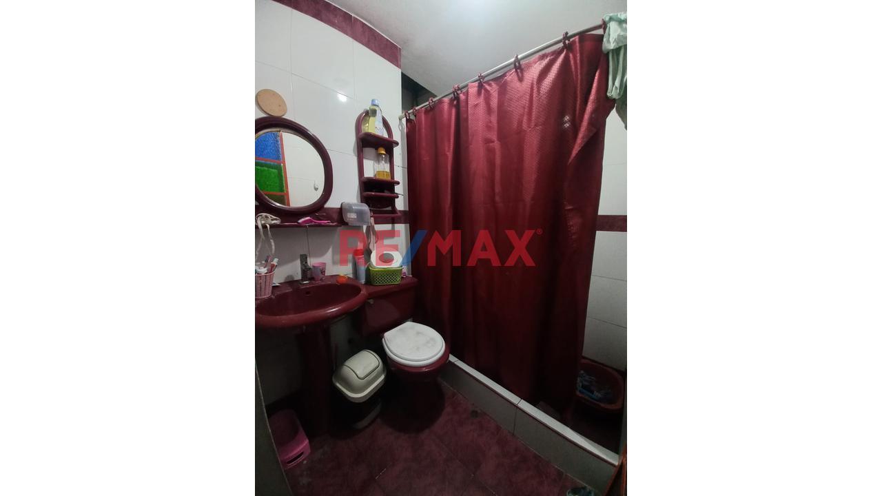 Vendo Casa Para Inversion En Avenida Central - 16