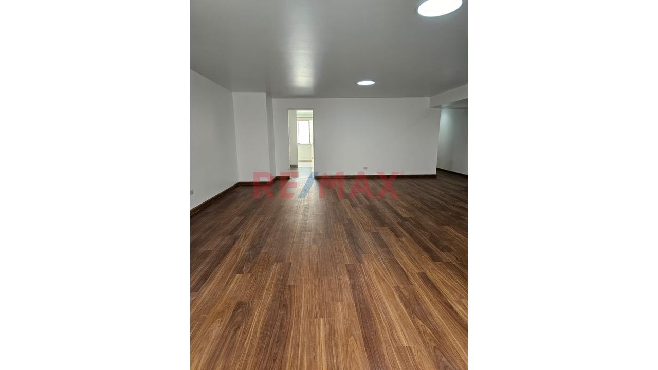 Vendo Lindo Departamento En Casuarinas Sur (Calle Las Violetas) — foto 4