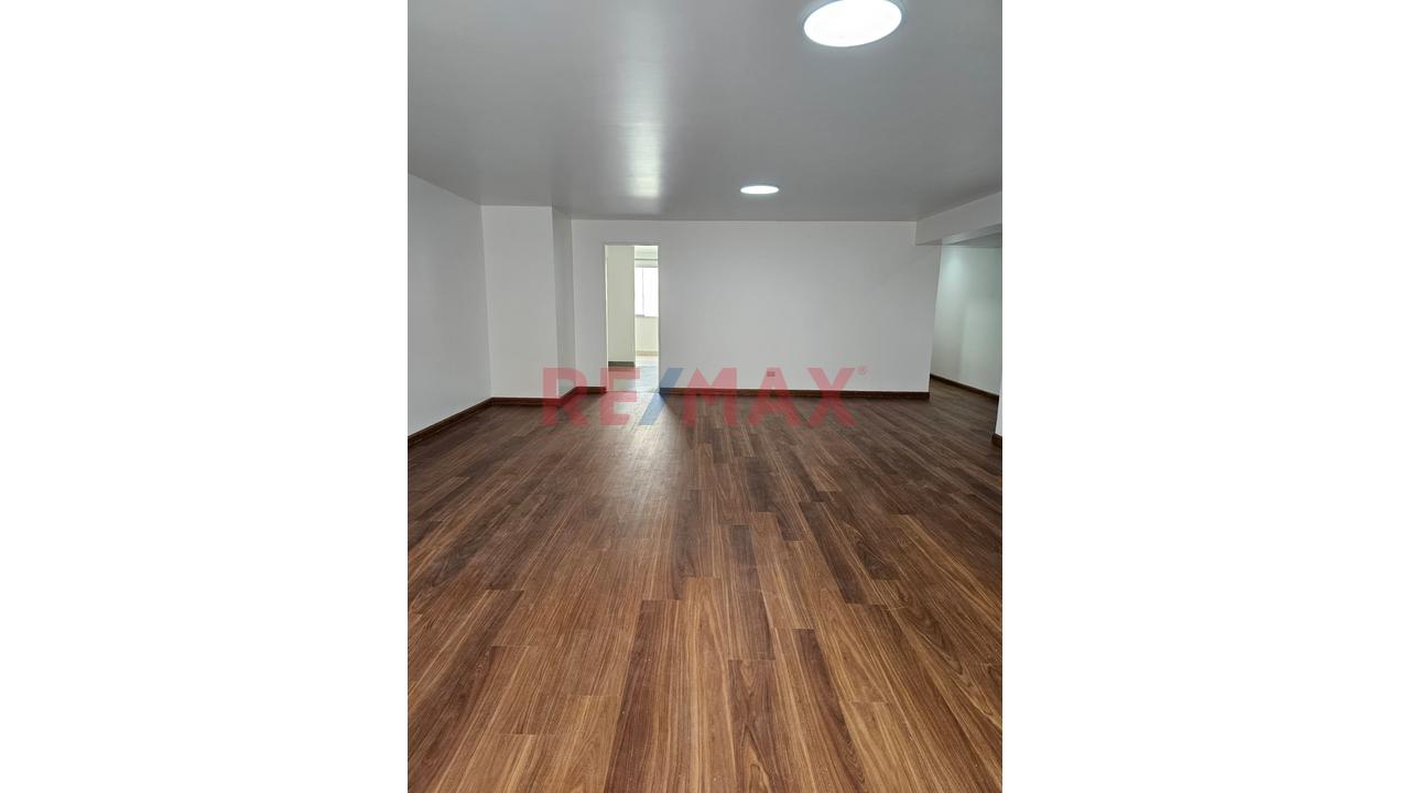 Vendo Lindo Departamento En Casuarinas Sur (Calle Las Violetas) — foto 3