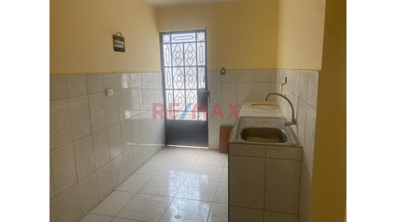 Venta De Departamento De Estreno Tercer Piso En Chosica - 8