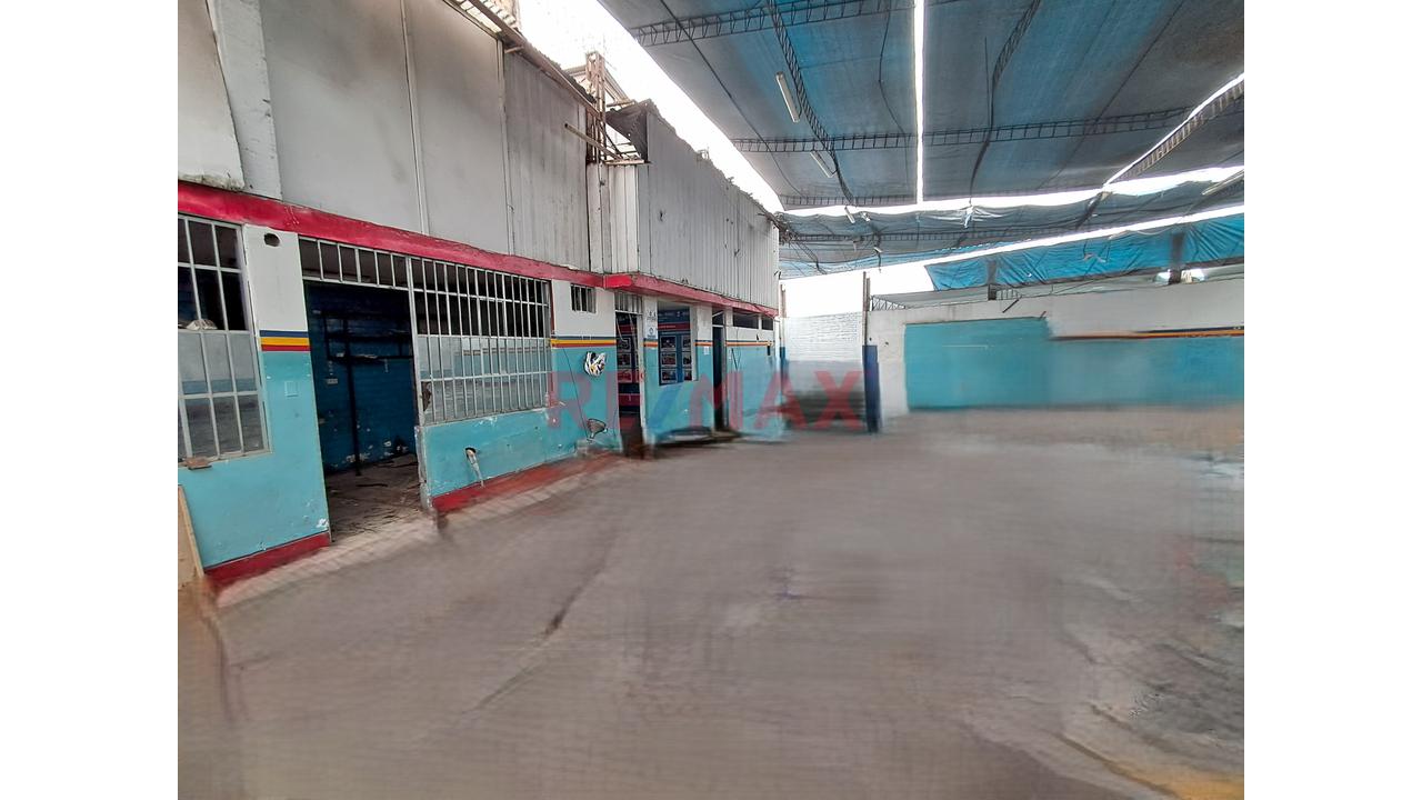 Se Alquila Local Comercial En Salamanca - 6