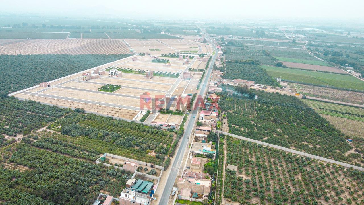 Gran Oportunidad De Inversion: Amplio Terreno Para Uso Industrial O Almacen Rodeado De Naturaleza Y Campos Verdes | Huaral - 2