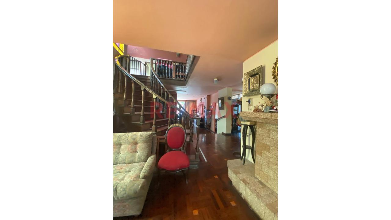 Oportunidad Única! Vendo Casa Como Terreno – 500 M² – San Isidro - 4