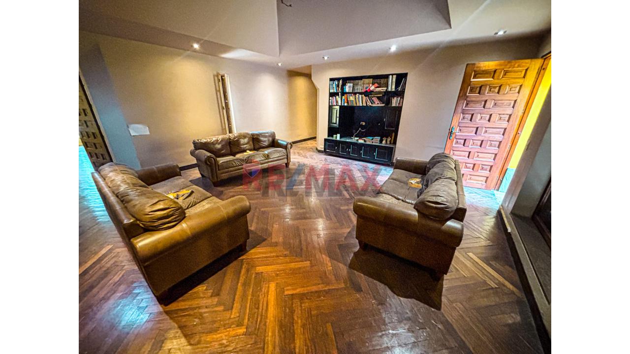 Vendo Hermosa Casa En La Molina Al Costado Del Club Haras - 4