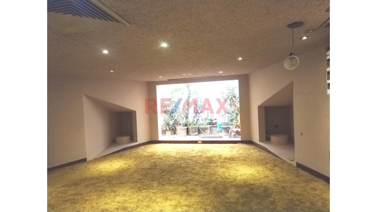 Vendo Hermosa Casa En La Molina Al Costado Del Club Haras - 14
