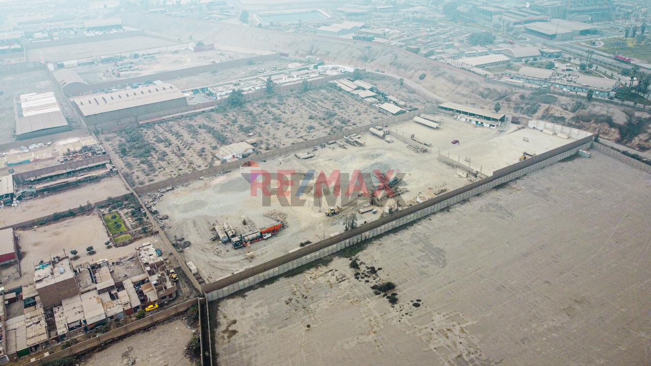 Gran Oportunidad: Local Industrial En Cajamarquilla – 21,711 M² — foto 2
