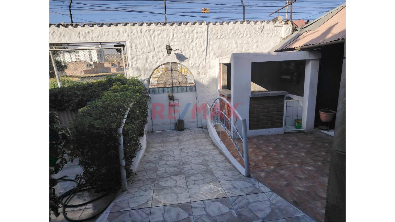 Restaurante En Venta ✨ Avenida Salaverry - Socabaya ✨ - 8