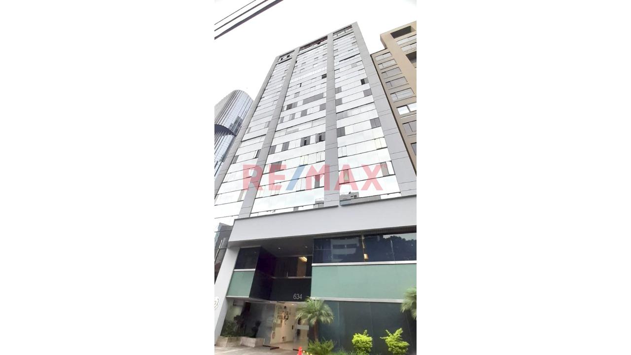Eleva Tu Empresa En San Isidro Golf – Oficina En Alquiler