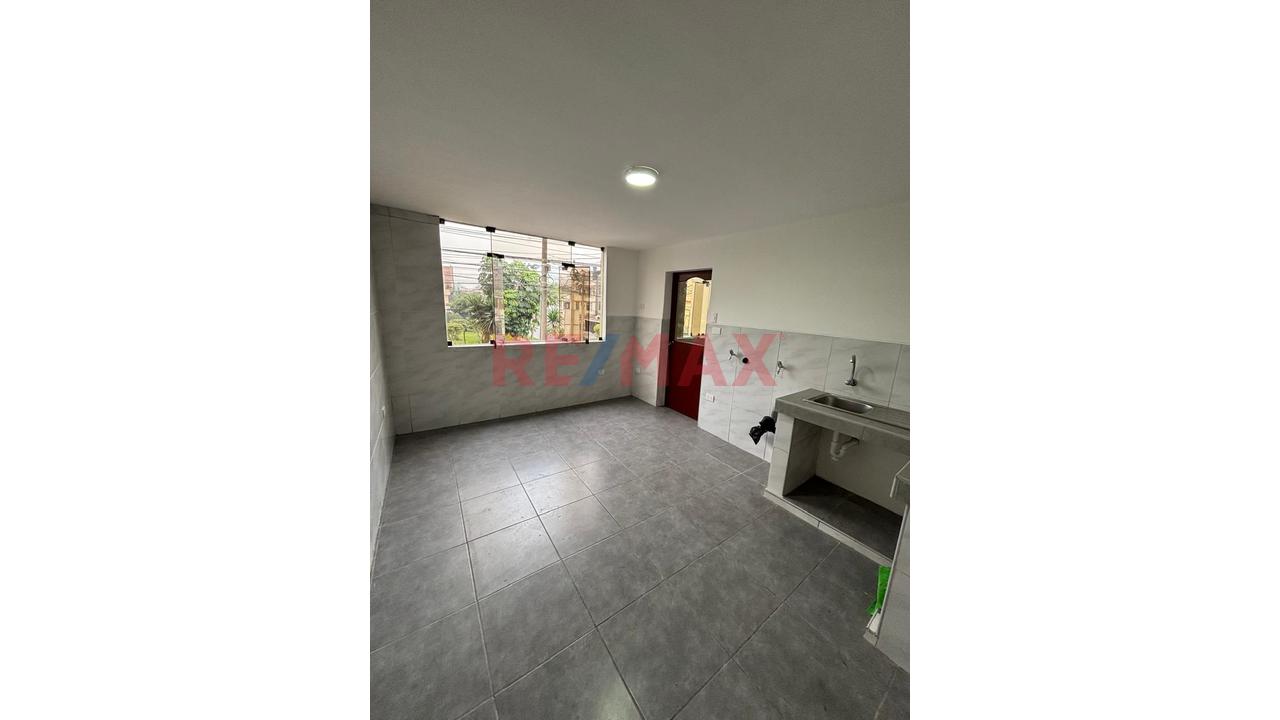 Venta De Departamento Frente Al Parque Quiñones — foto 2