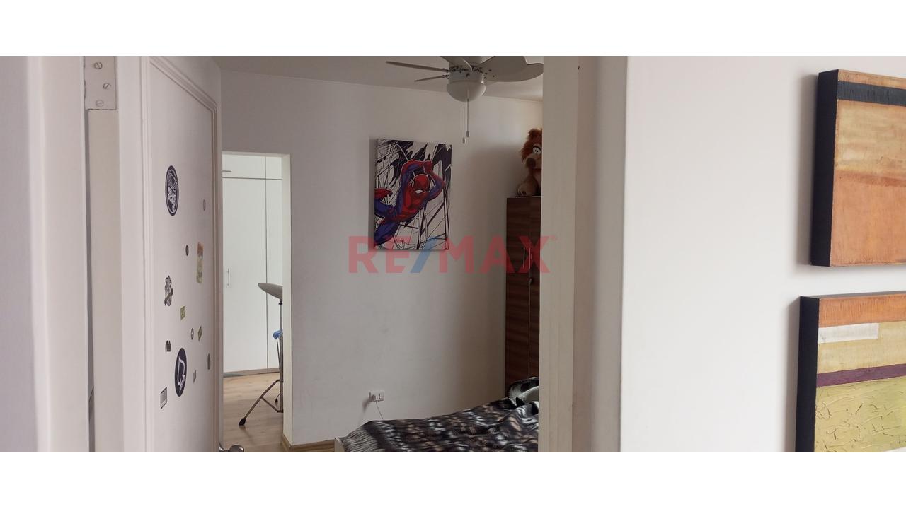 Se Vende Casa De 300 M² En Surco – Ideal Para Familias Grandes, Inversion O Proyecto Inmobiliario — foto 10