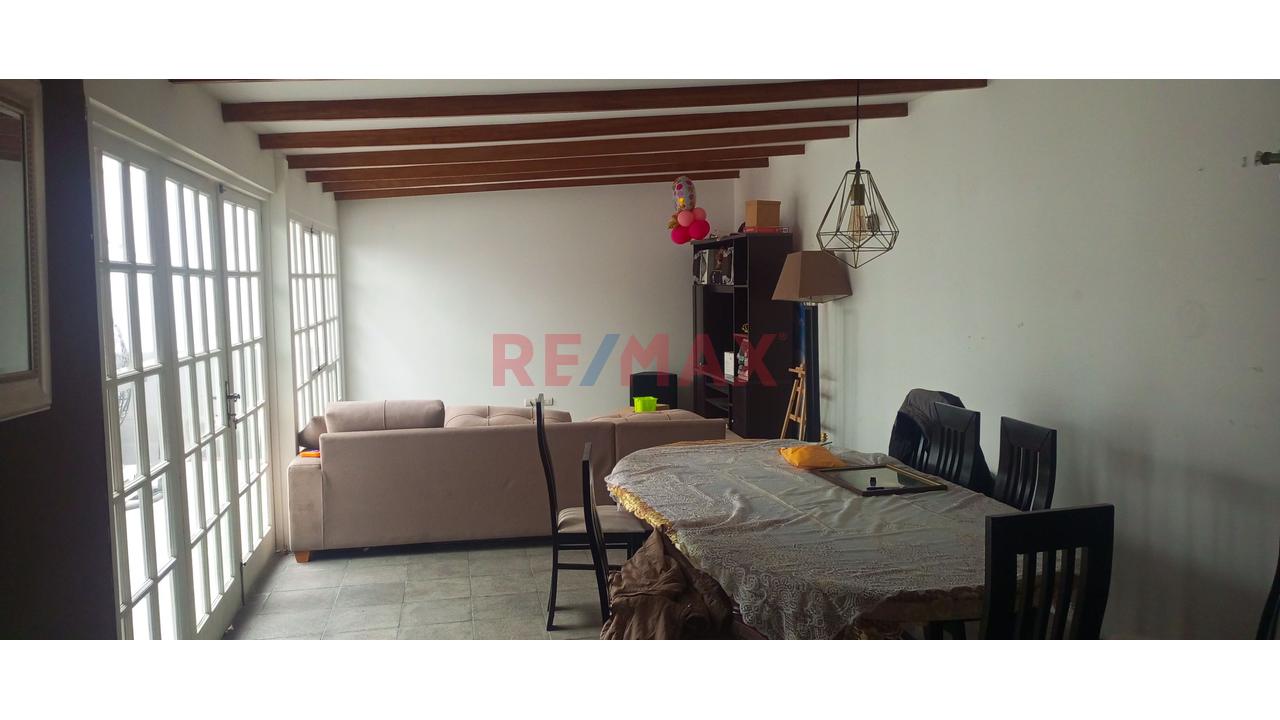 Se Vende Casa De 300 M² En Surco – Ideal Para Familias Grandes, Inversion O Proyecto Inmobiliario — foto 5