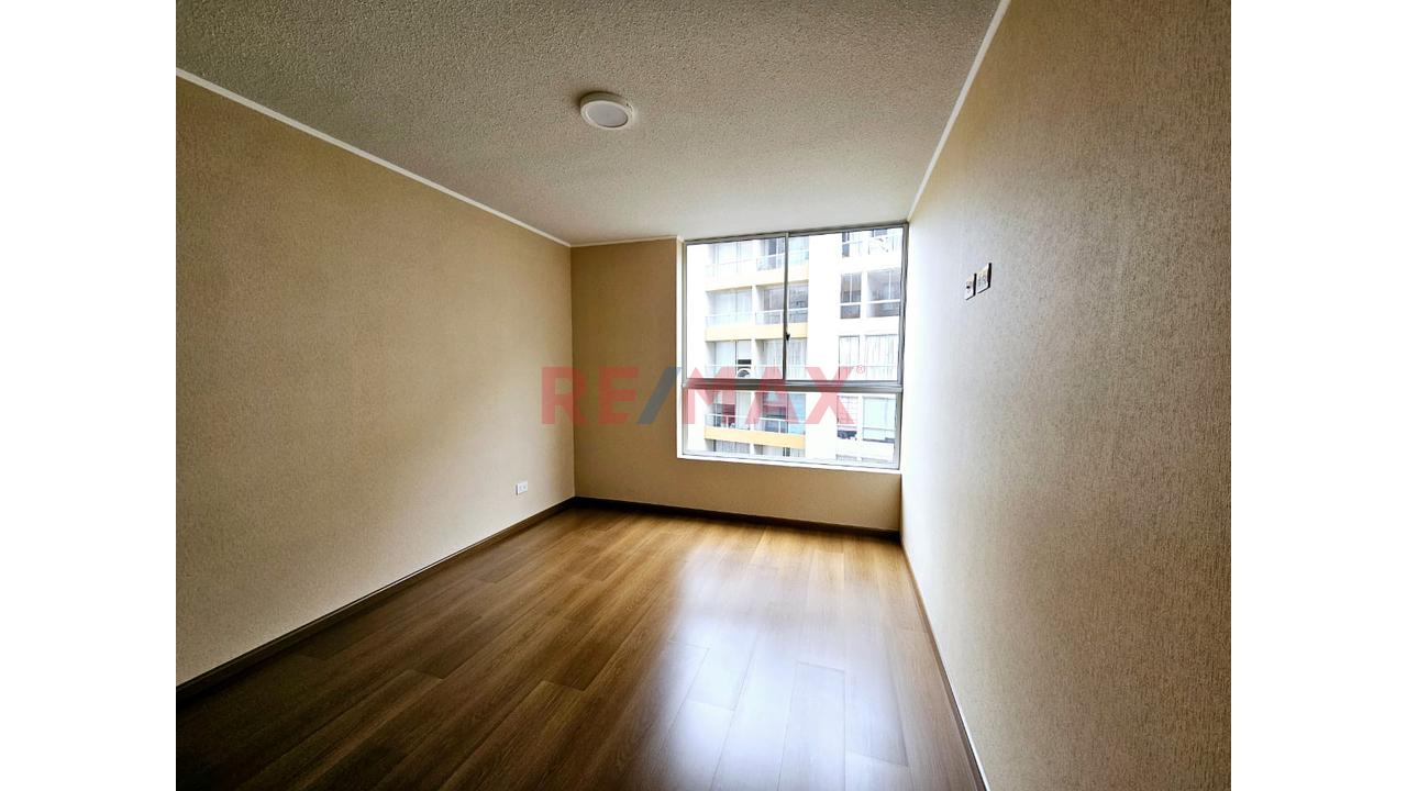 Alquiler De Departamento De Estreno En Santiago De Surco — foto 2