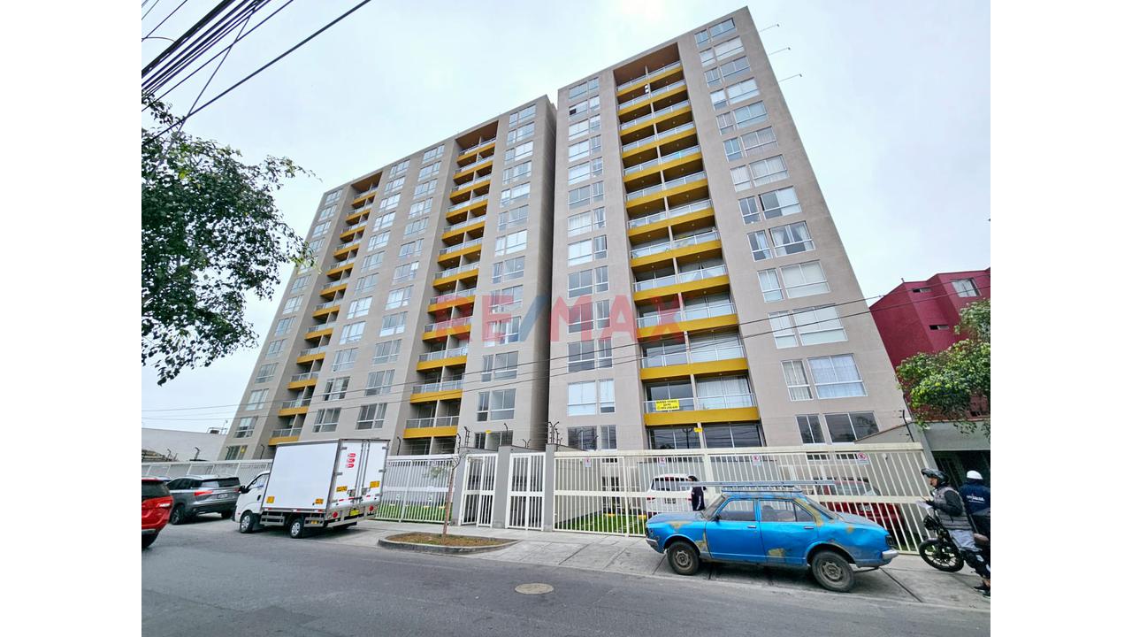 Alquiler De Departamento De Estreno En Santiago De Surco