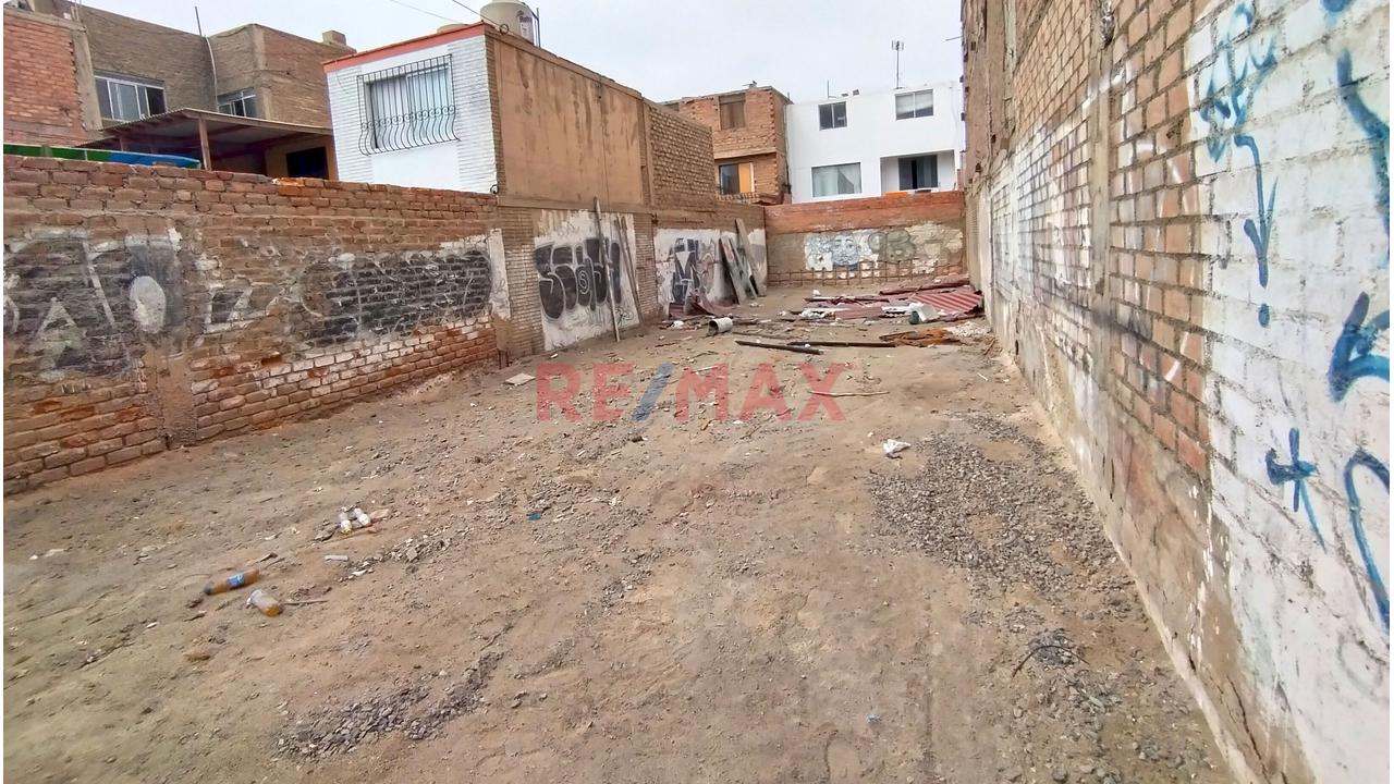 Se Vende Terreno En Av Ballestas Urb. Los Cedros De Villa Chorrillos — foto 6
