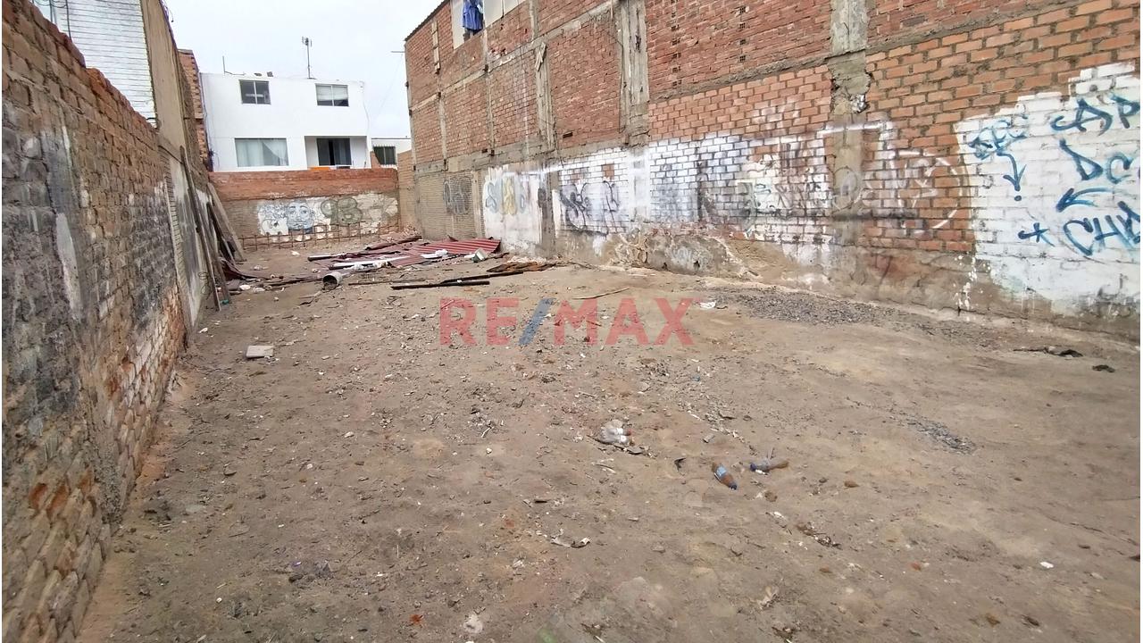 Se Vende Terreno En Av Ballestas Urb. Los Cedros De Villa Chorrillos — foto 5