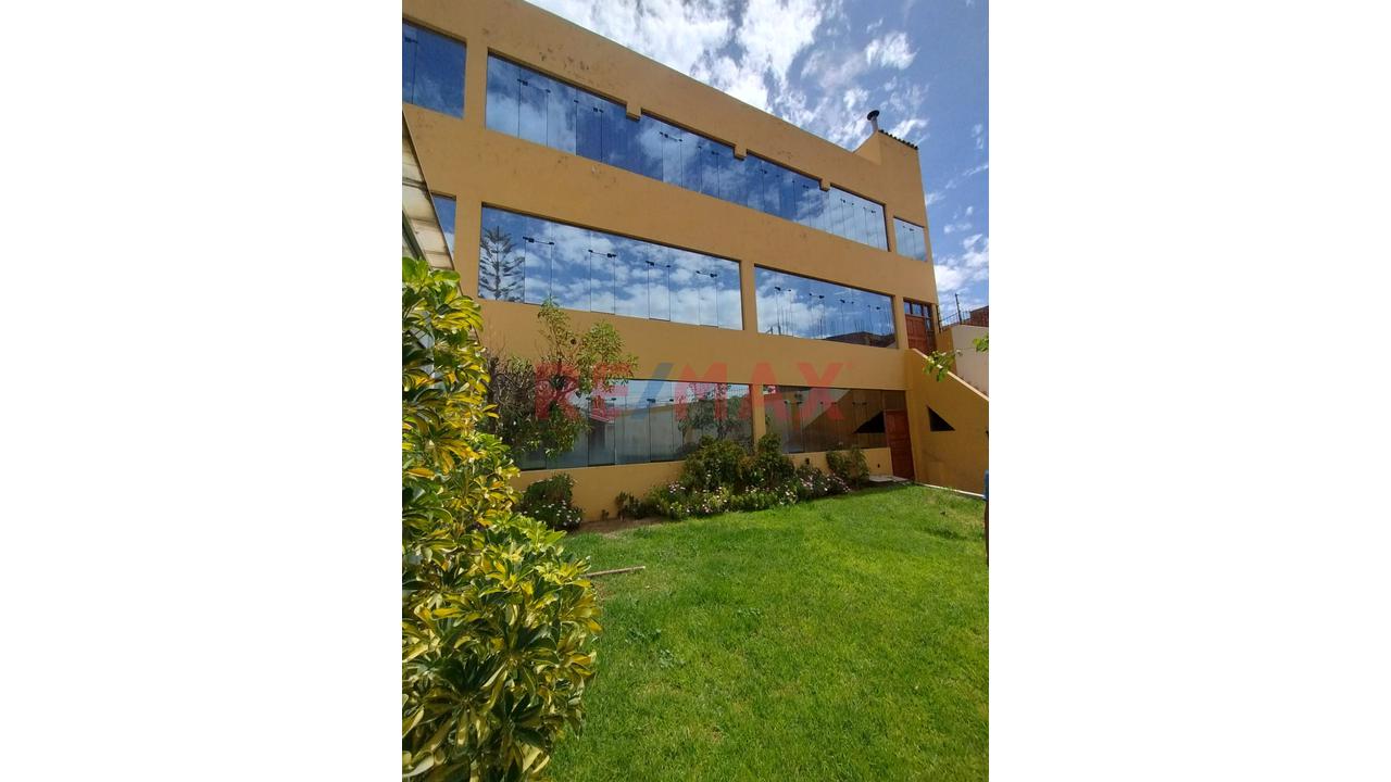 Se Vende Amplia Casa En Lara – Socabaya - 7