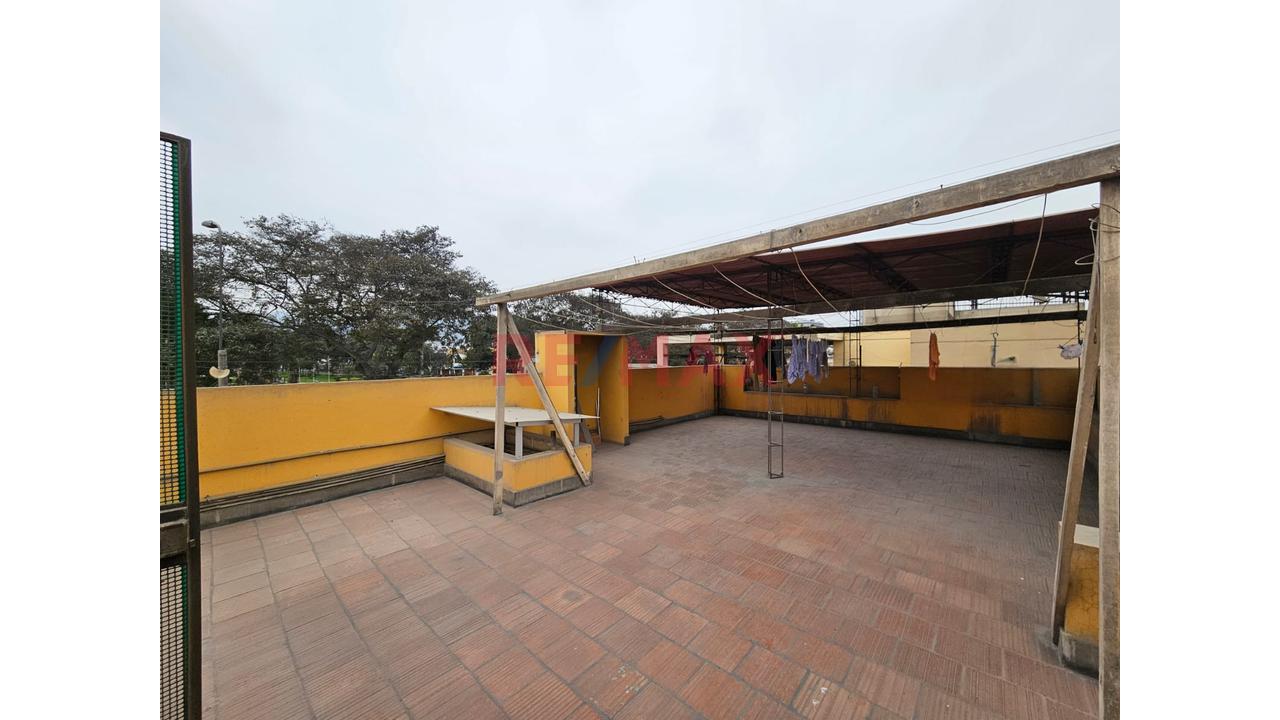 Se Vende Casa En La Molina Frente A Parque - 20
