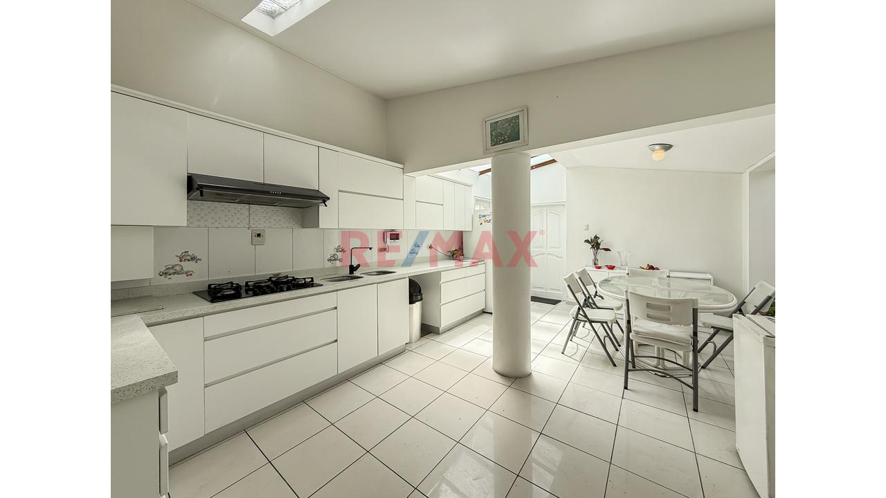 ¡Se Vende Linda Casa De Ensueño En Urb. Rinconada Alta, La Molina! — foto 4