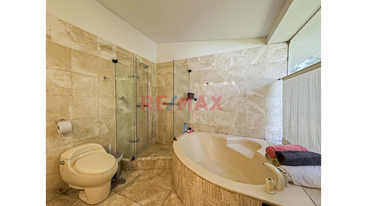 ¡Se Vende Linda Casa De Ensueño En Urb. Rinconada Alta, La Molina! — foto 2