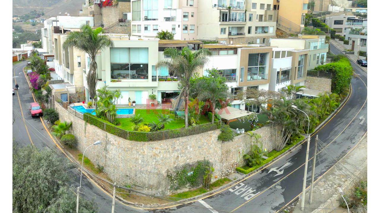 Casa En Venta En Los Centinelas - Casuarinas