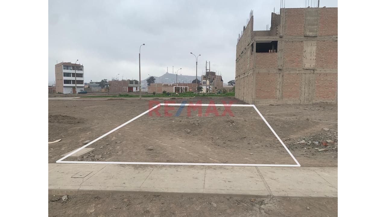 Terreno En Venta Urb. La Ensenada, Carabayllo