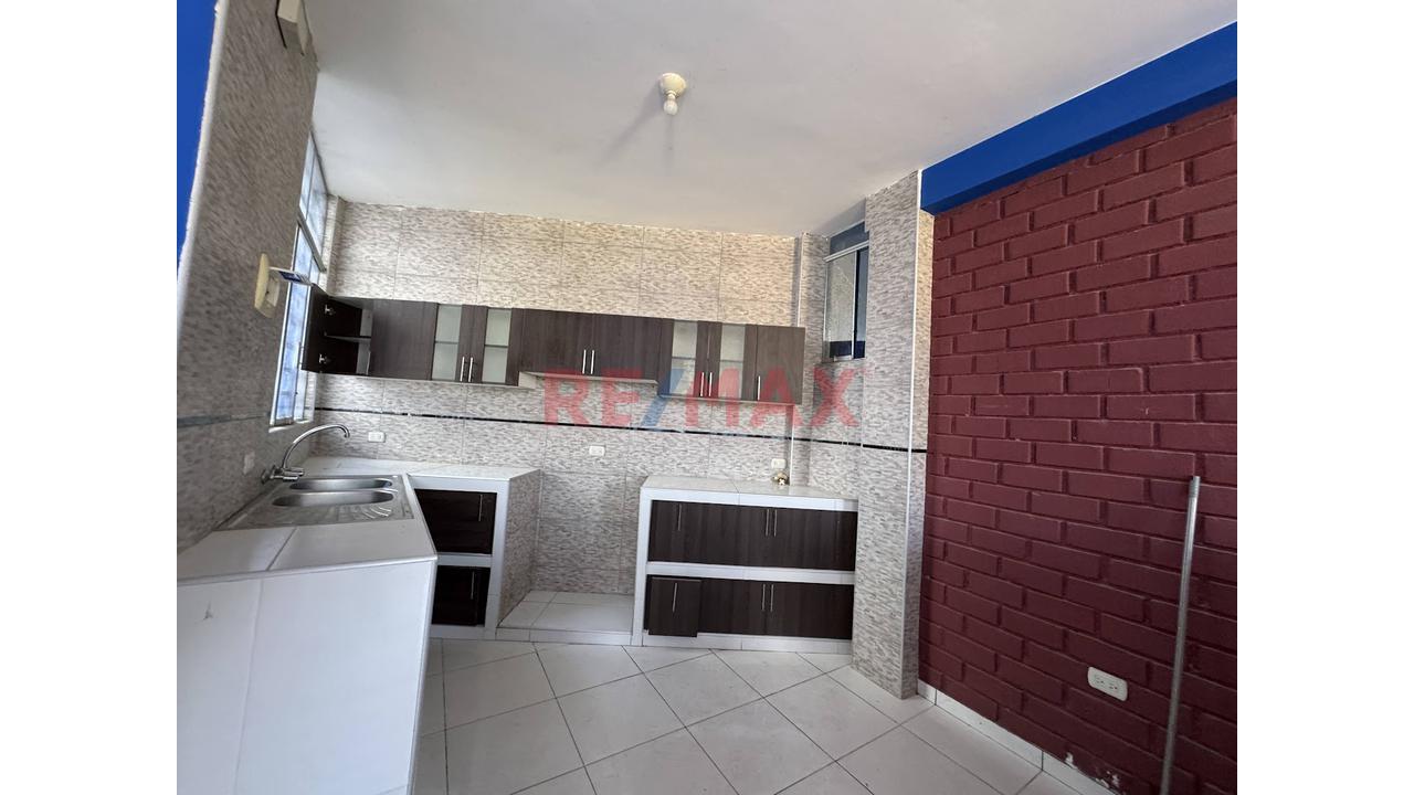 Venta De Casa En La Victoria