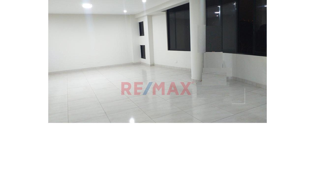 Modernos Y Amplios Departamentos  De  Estreno En San Juan De Lurigancho — foto 5