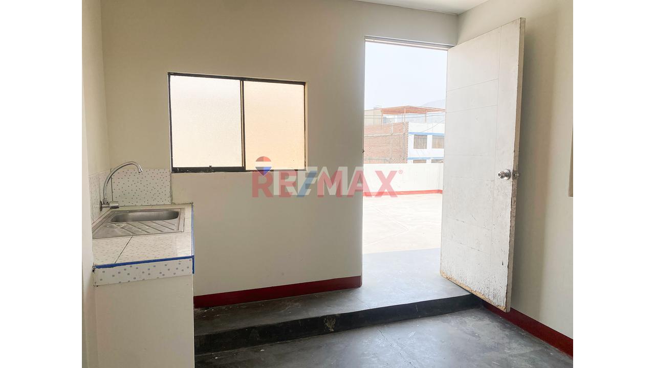 🔑 ¡Ocasión Única! Se Vende Departamento En Zona Exclusiva – Urb. Las Flores, S.J.L. — foto 3