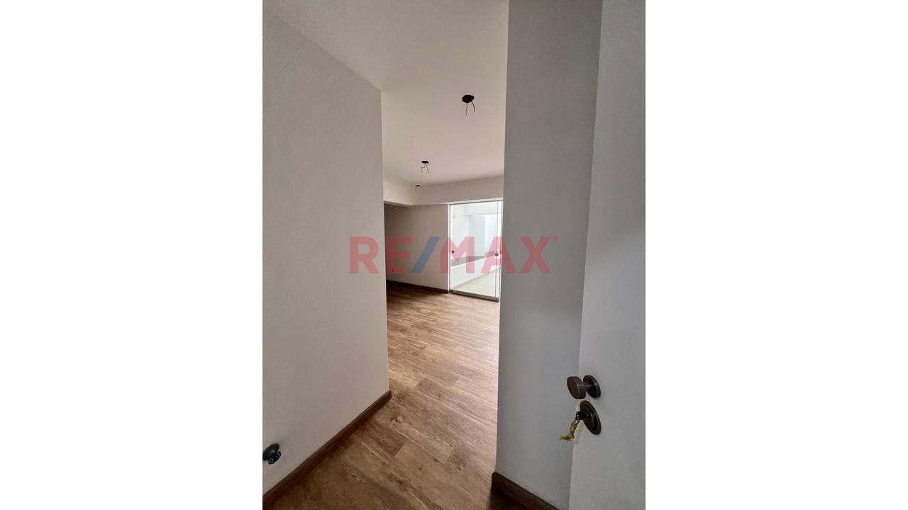 Acogedor Departamento De Estreno En 1Er Piso, San Miguel — foto 6