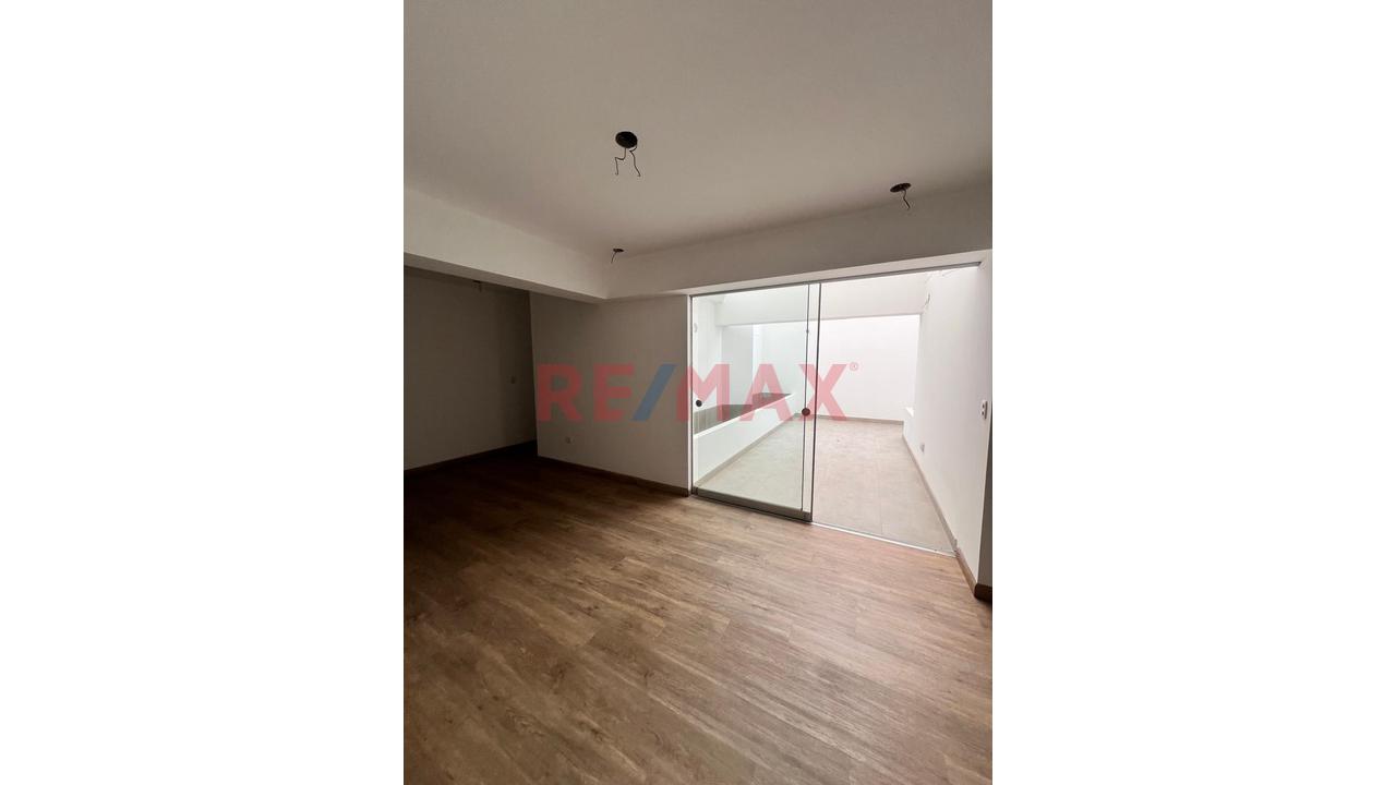 Acogedor Departamento De Estreno En 1Er Piso, San Miguel — foto 2