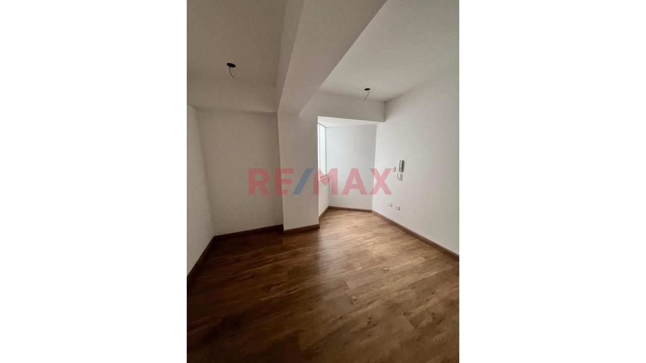 Acogedor Departamento De Estreno En 1Er Piso, San Miguel — foto 7
