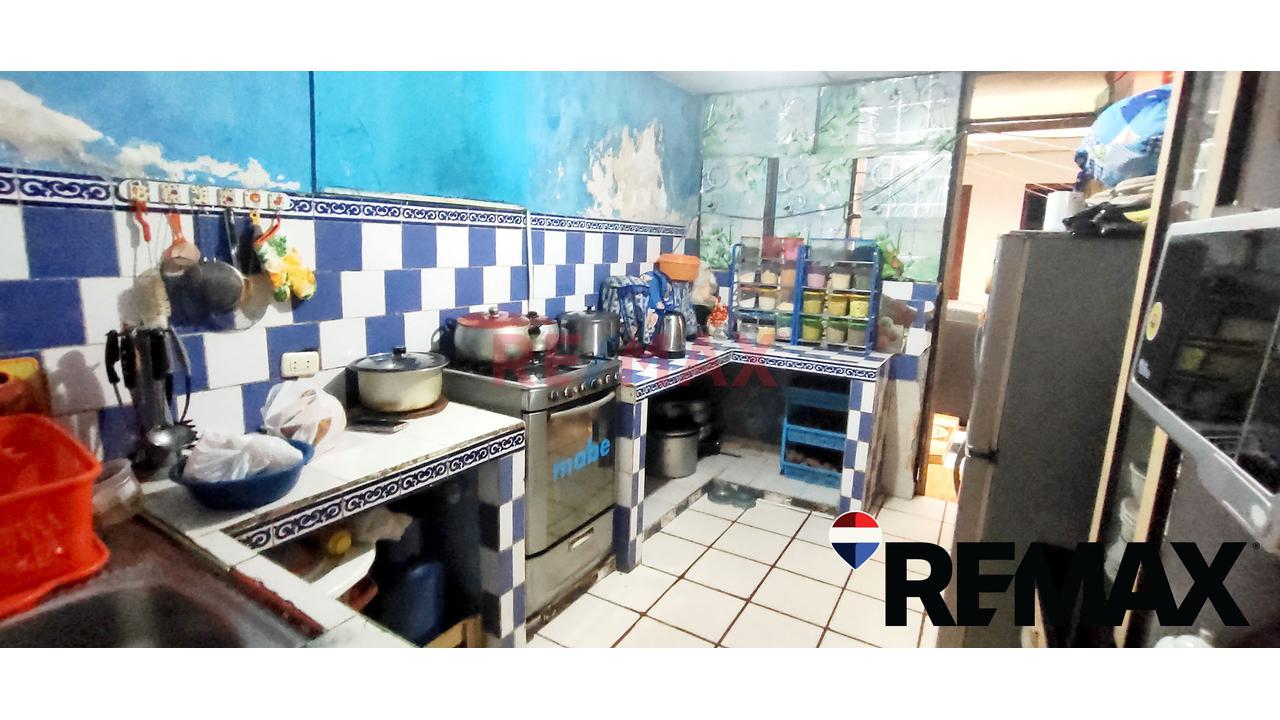 Se Vende Casa De Cuatro Pisos En Villa El Salvador - 8
