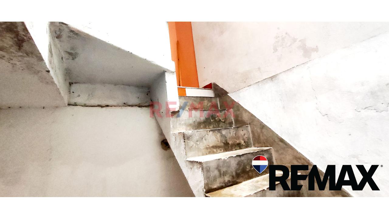 Se Vende Casa De Cuatro Pisos En Villa El Salvador - 19