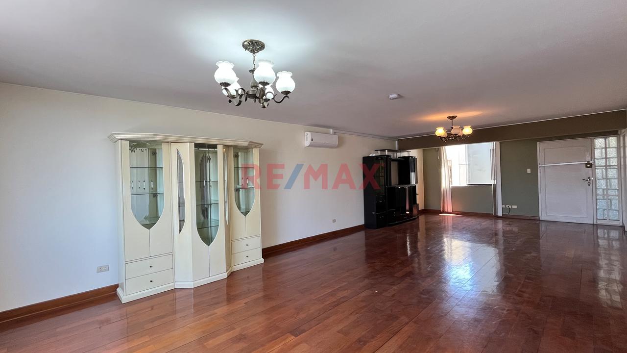 Venta De Departamento Con Ascensor En San Isidro Excelente Ubicación - 21