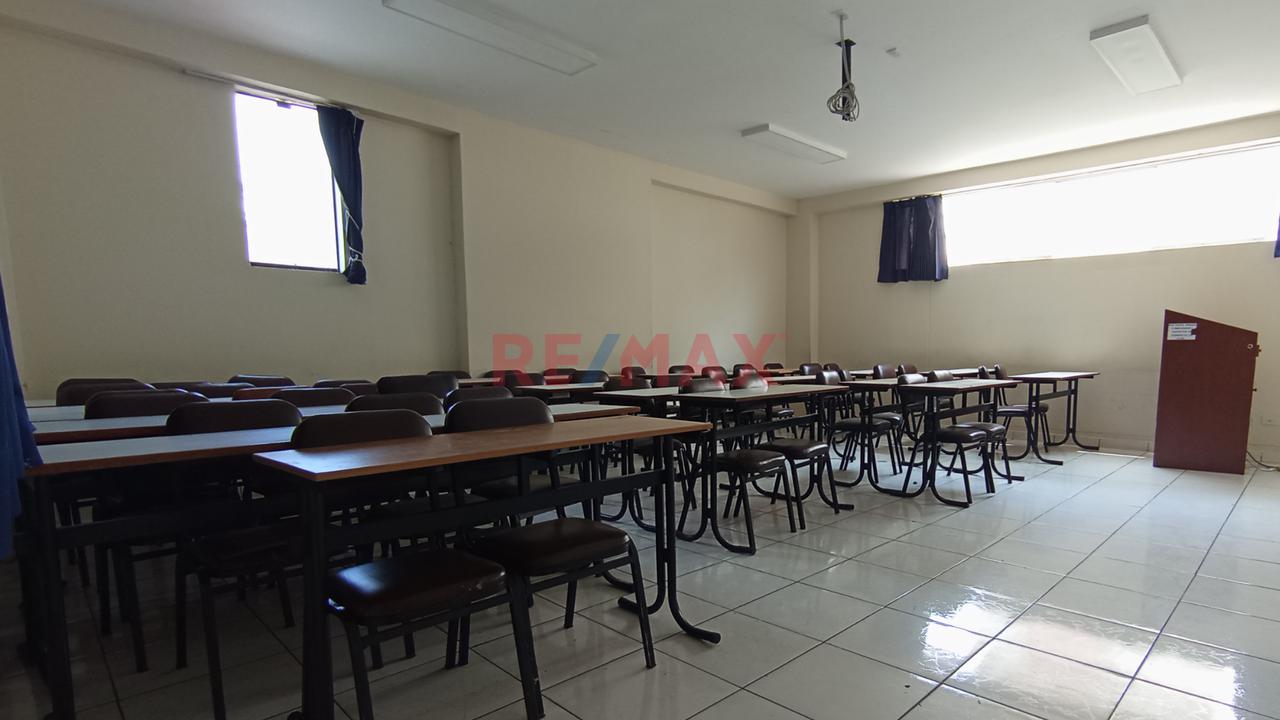 Se Vende Edificio De 5 Pisos En Tahuaycani - 3