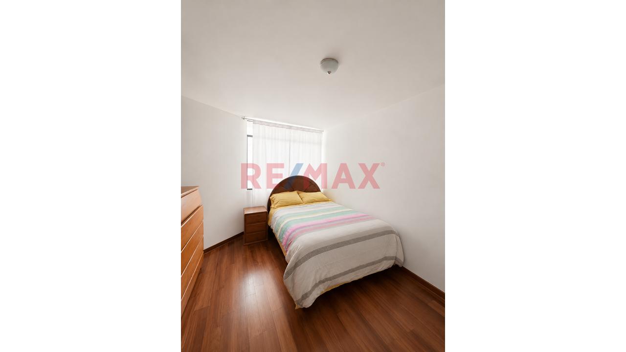 Vendo Casa Frente A Parque En Los Cedros De Villa Chorrillos - 18
