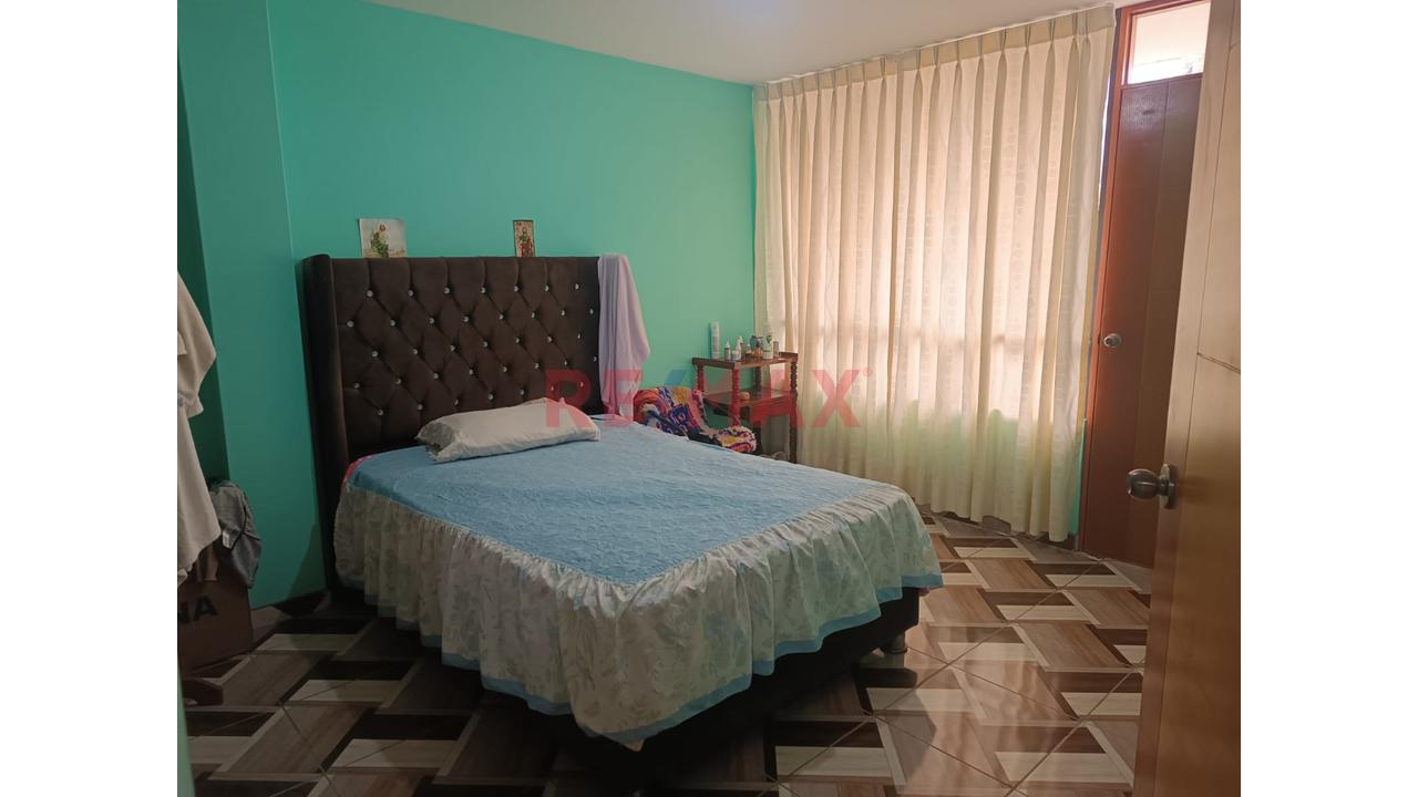 Se Vende Casa De 3 Pisos En Ancon - 13