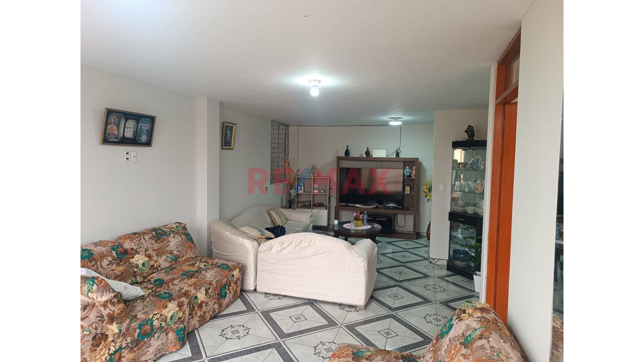 Casa en Venta de 10 dormitorios ubicado en Ancon Casa en Venta de 10 dormitorios ubicado en Ancon