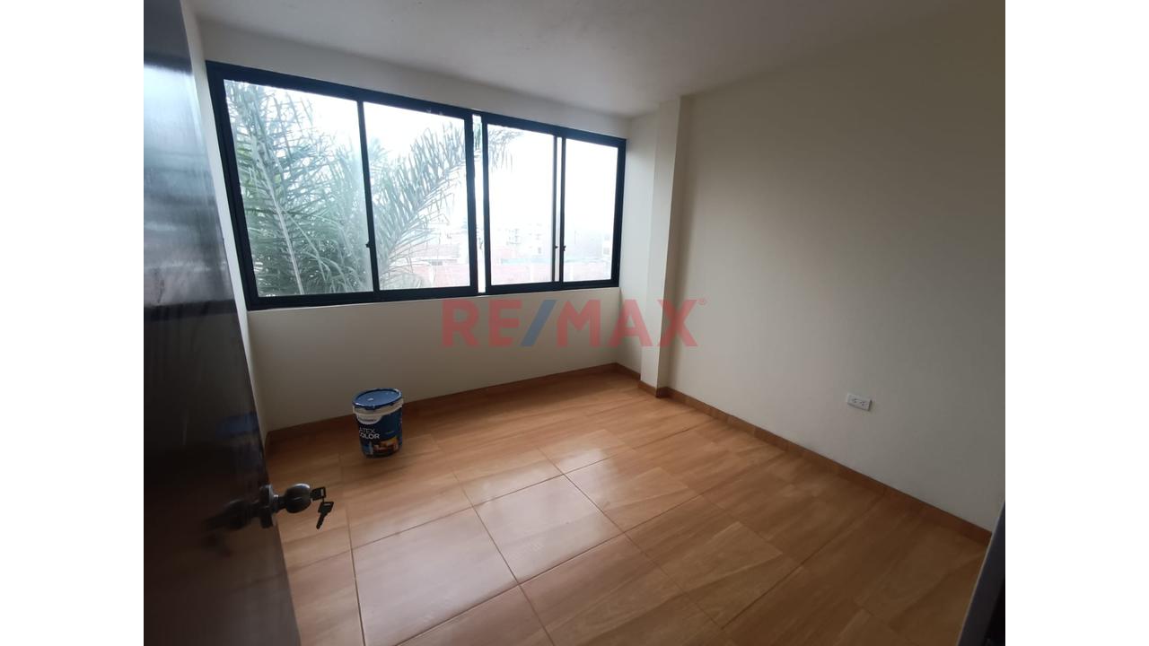Se Vende Casa De 3 Pisos En Ancon - 21