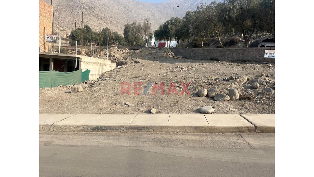 Se Vende Terreno En El Golf De Huampaní Chosica - 17