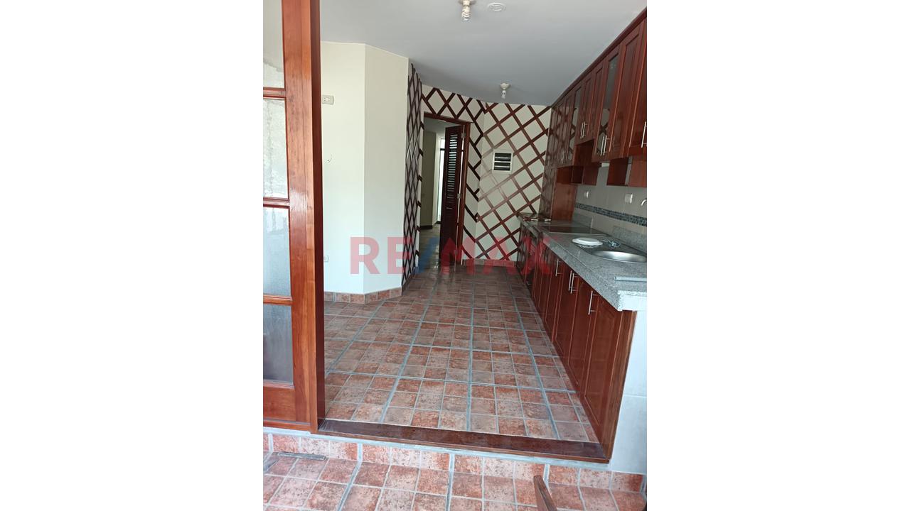 Hermosa Casa En Venta, En Chosica - 8