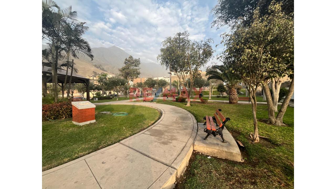 Se Vende Terreno  De 185 M2 Excelente Oportunidad En La Molina -  Urb. Portada Del Sol — foto 3