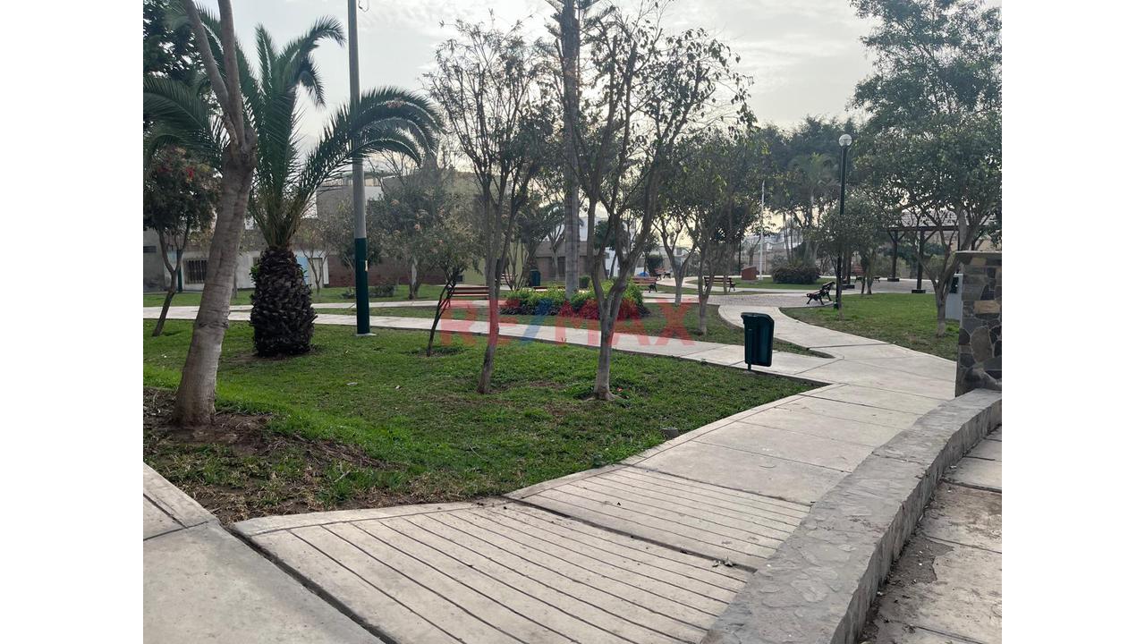 Se Vende Terreno  De 185 M2 Excelente Oportunidad En La Molina -  Urb. Portada Del Sol — foto 6