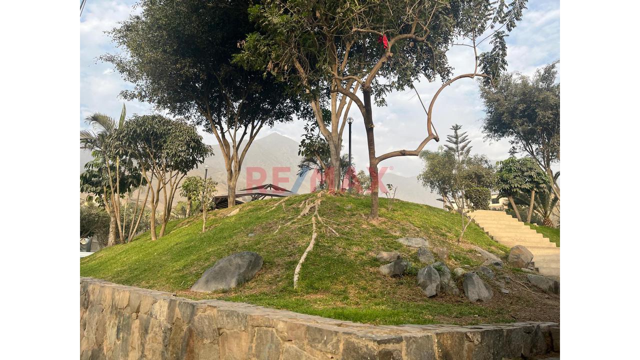 Se Vende Terreno  De 185 M2 Excelente Oportunidad En La Molina -  Urb. Portada Del Sol — foto 12