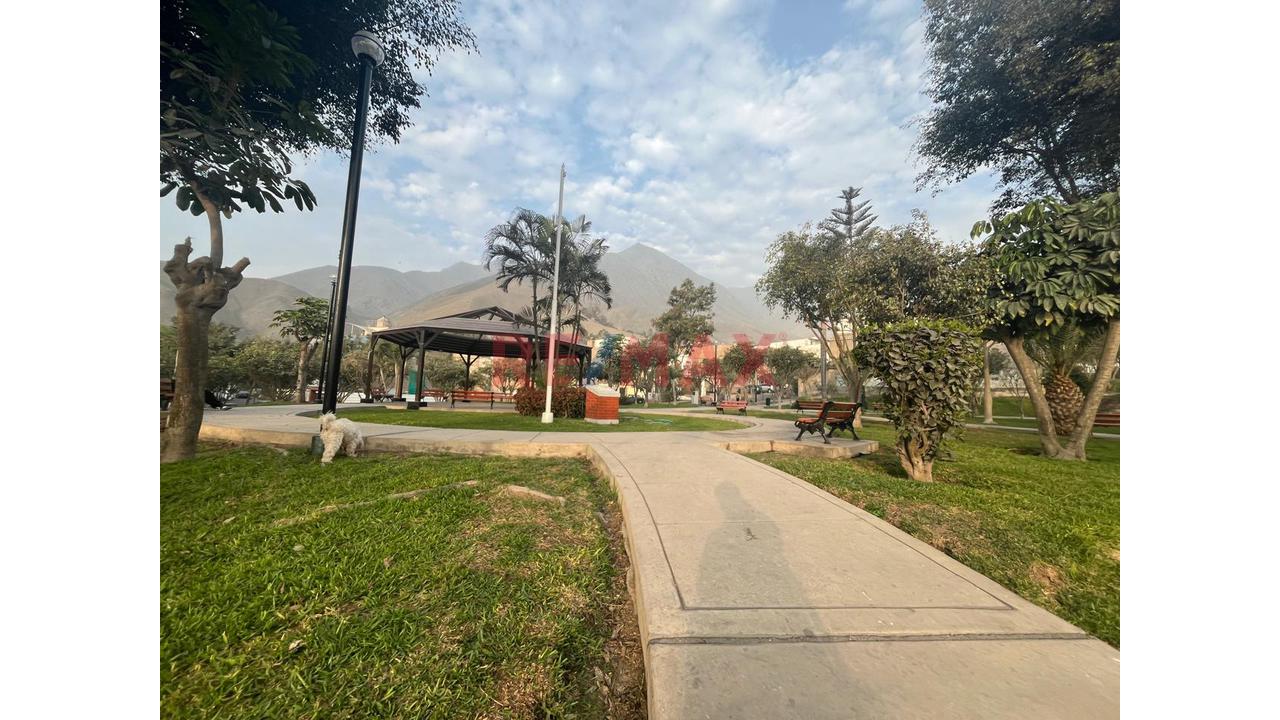 Se Vende Terreno  De 185 M2 Excelente Oportunidad En La Molina -  Urb. Portada Del Sol — foto 10