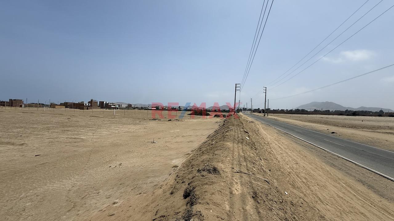En Venta Terreno En Chilca – Al Costado De Alameda De Lima Sur De Los Portales — foto 2