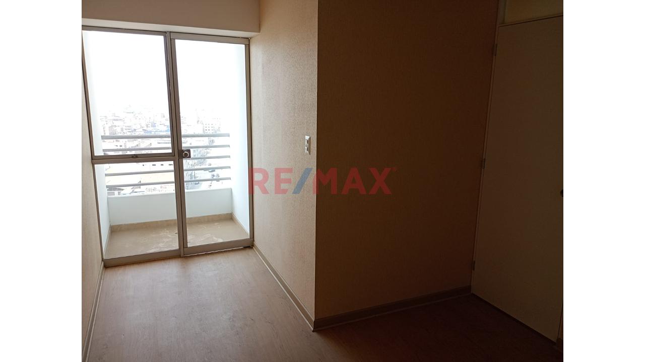 Vendo Dpto. Flat Estreno 71.40 M2. Santa Beatriz 3 Dormitorios No Paga Alcabala, Entrega Inmediata.