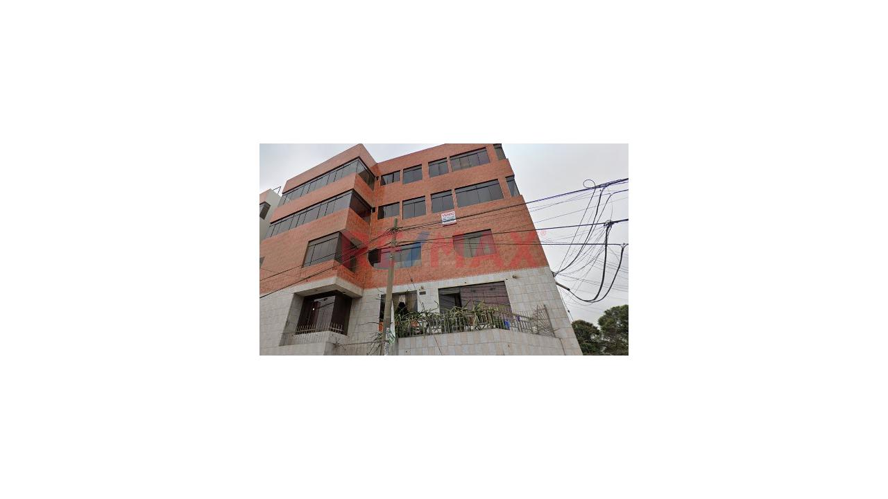 En Venta Casa De 05 Pisos En San Martin De Porres — foto 2