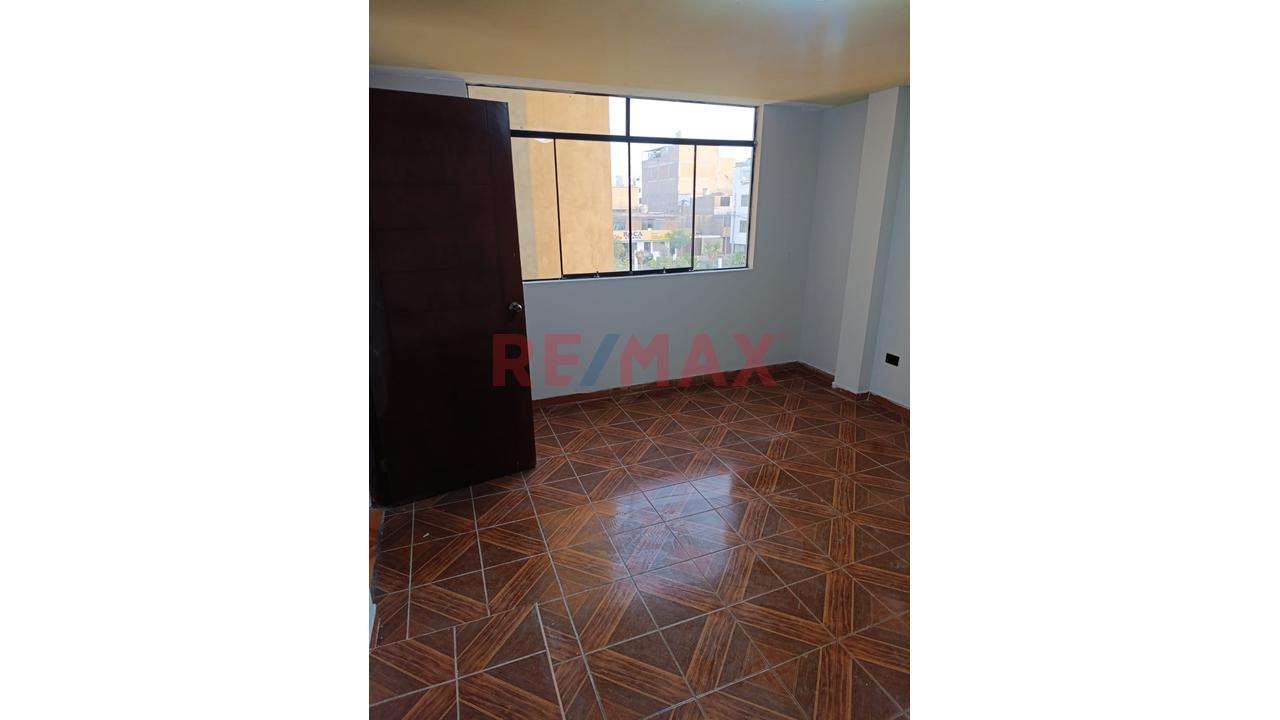 Departamento En Venta En San Martin De Porres De 111M² — foto 4